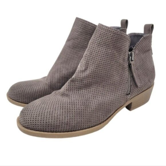 Universal Thread | Dylan Ankle Boots Lazer Cut Double Zip Booties Gray - Picture 1 of 11